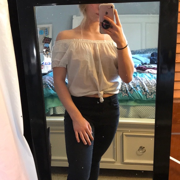 White Off The Shoulder Top - Picture 5 of 8